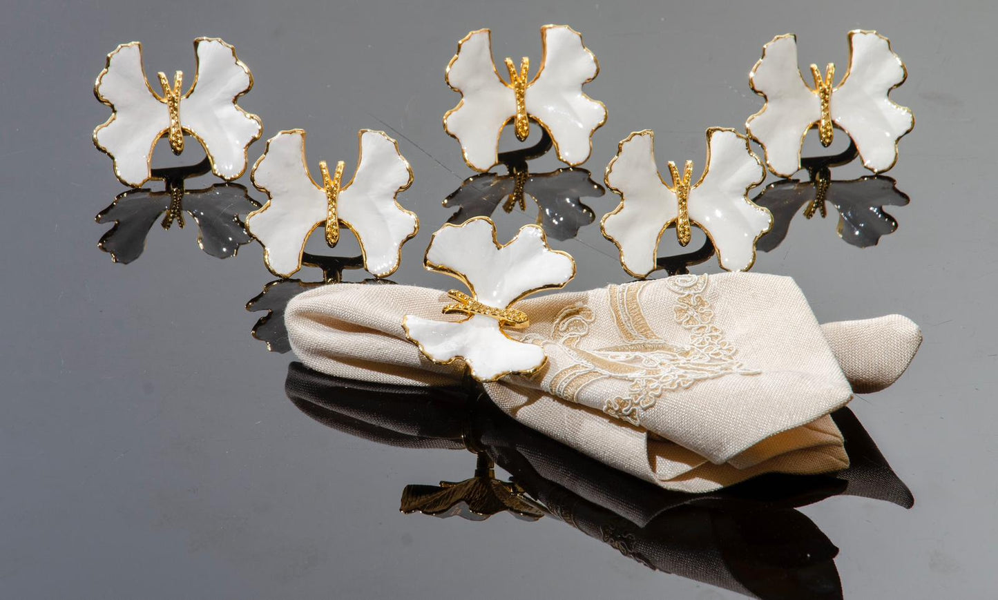 Elegant Butterfly Napkin Rings Set