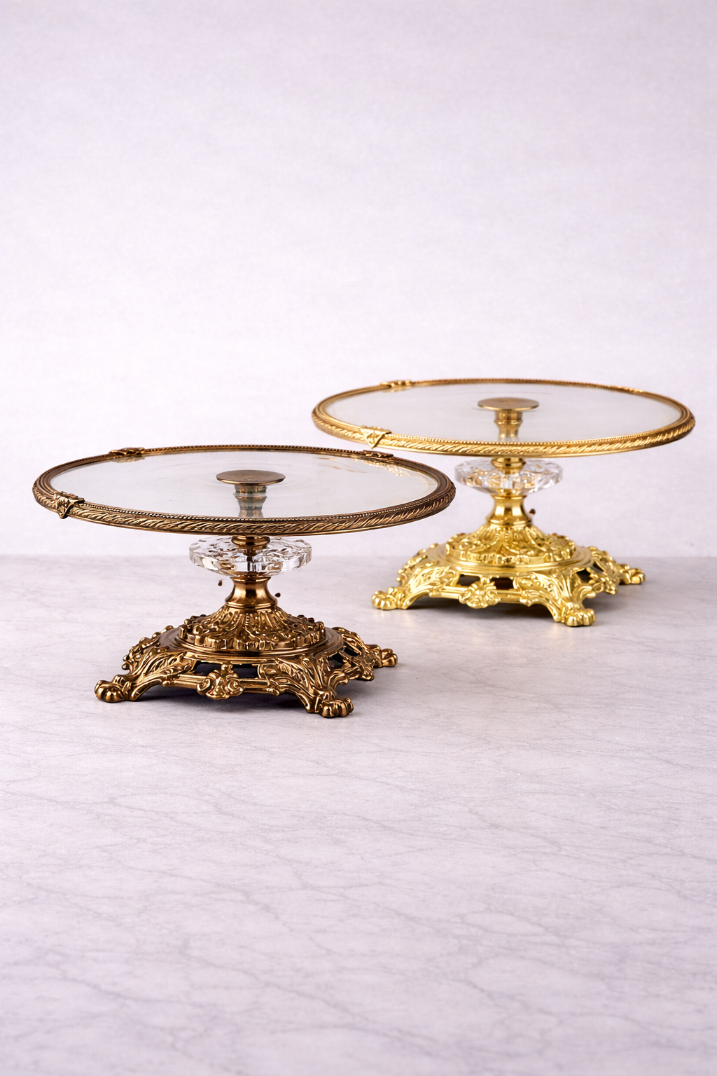 Gold Glass Cake Stand 11.4 in (29 cm) | Ornate Pedestal Display Stand for Desserts & Pastries