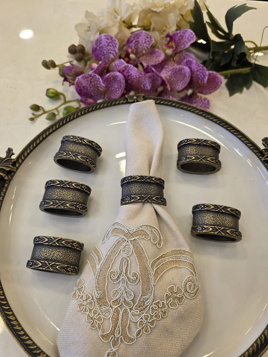 Elegant Napkin Rings Set
