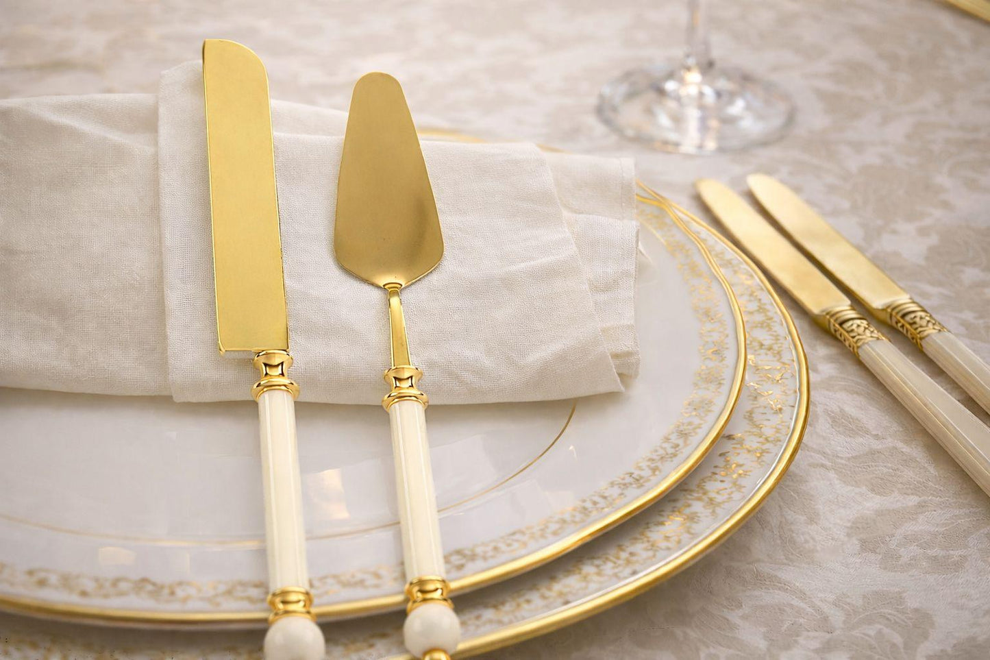 Luxury Serving Set with Elegant Handles